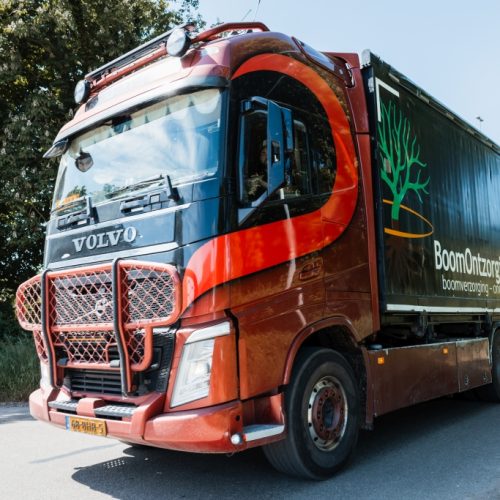 Knijpervrachtwagen BoomOntzorging 1